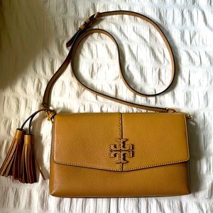 Tory Burch “McGraw” leather crossbody